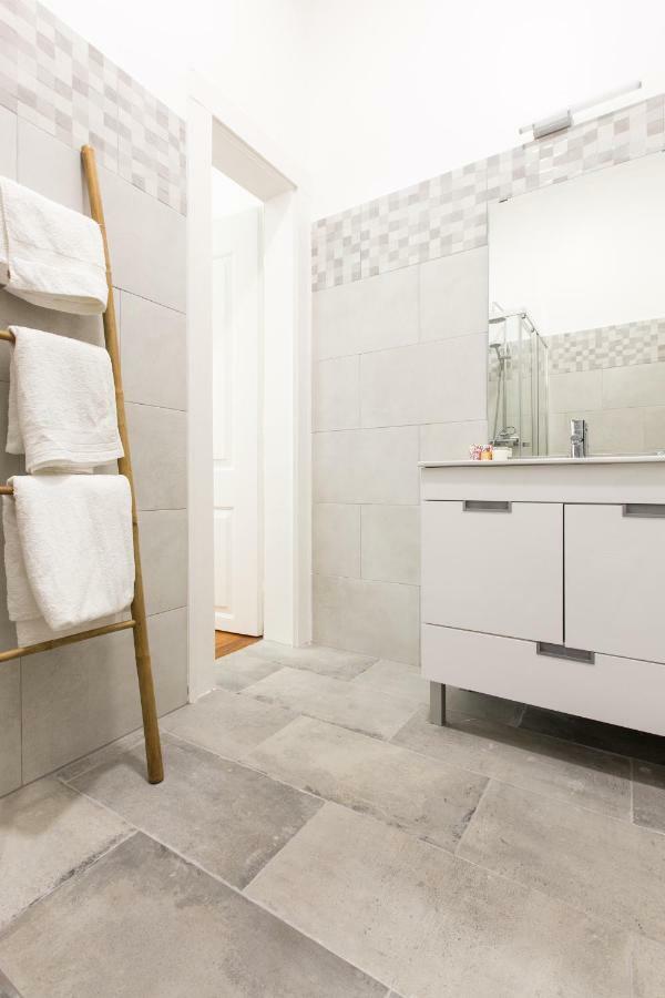 Lisbon Secret & Charming Baixa 4 Bedroom Apartment Luaran gambar